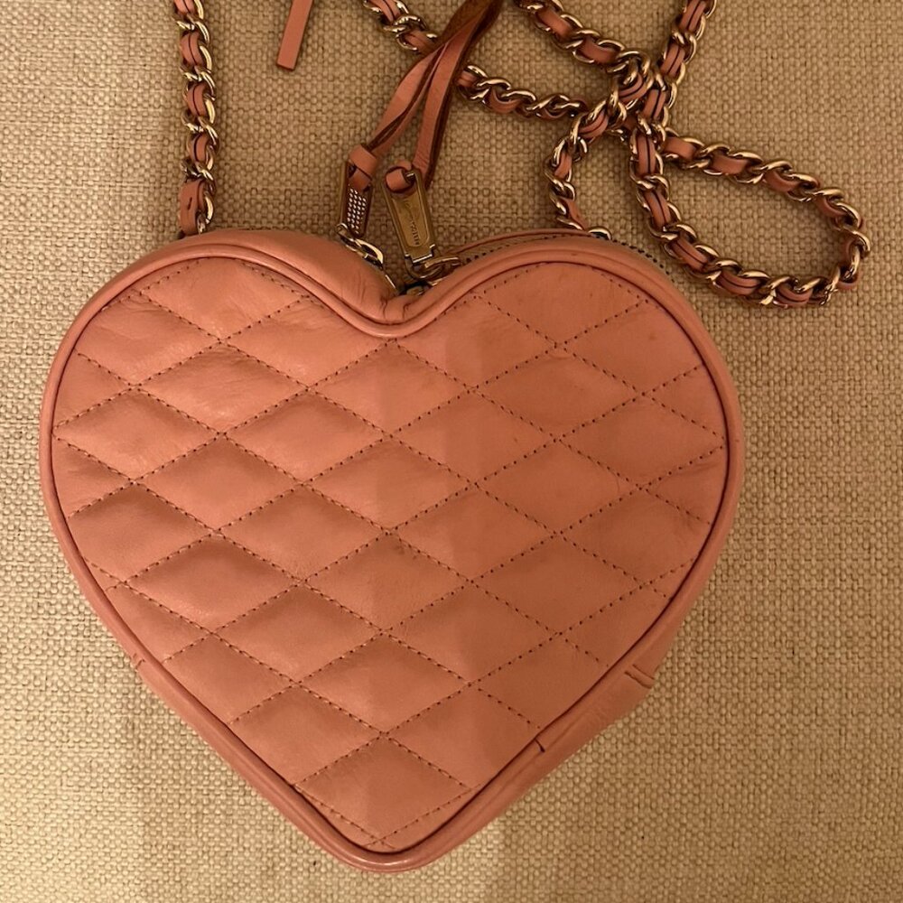 Rebecca Minkoff Pink Quilted Heart Crossbody Bag - Picture 5 of 9